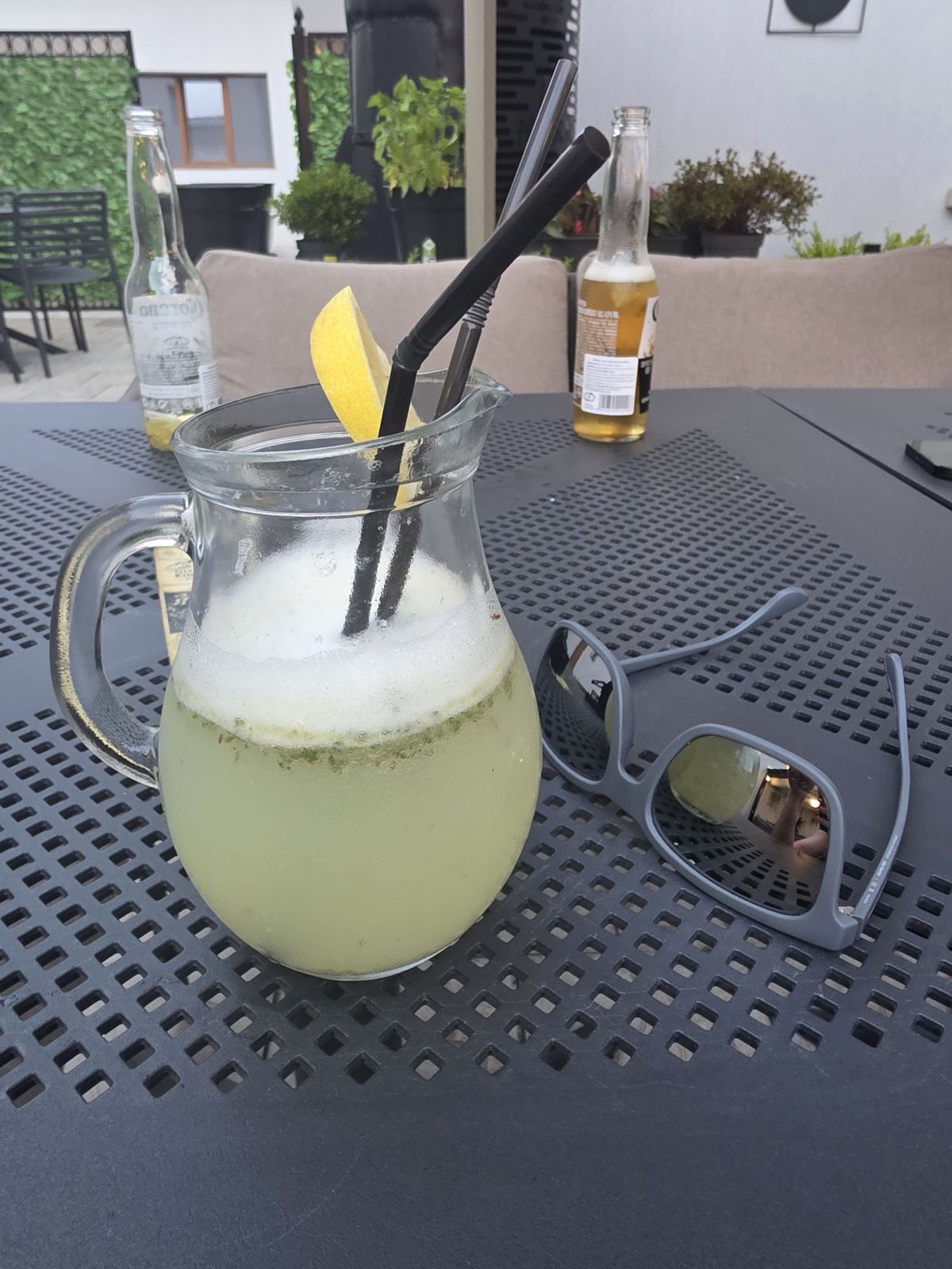 Limonadă pe terasă